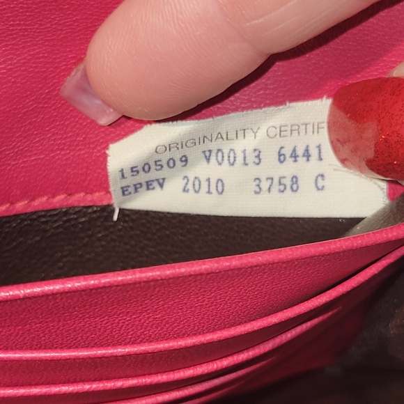 Bottega Veneta Intrecciato Cranberry Woven Leather Clutch - Picture 7 of 11